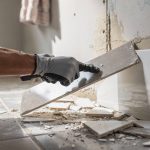 Retrait de carrelage mural sur placo en salle de bain